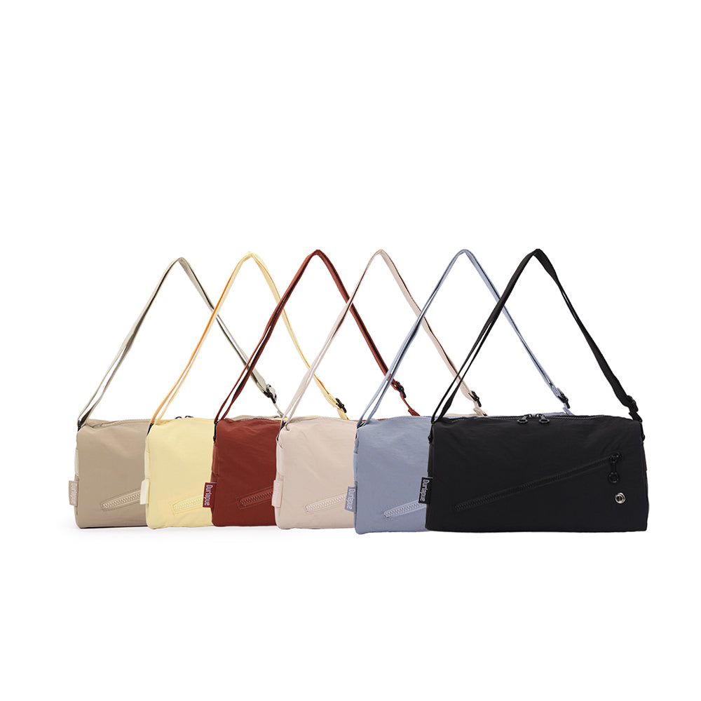 【Durlapue】Solid color nylon casual shoulder bag fashionable and versatile sports messenger bag