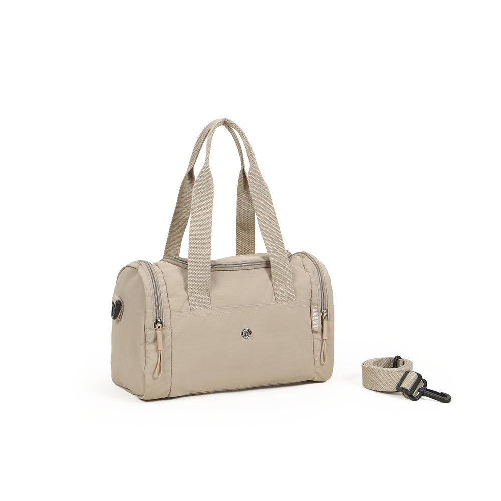 【Durlapue】Nylon waterproof large capacity gym messenger bag stylish simple portable handbag