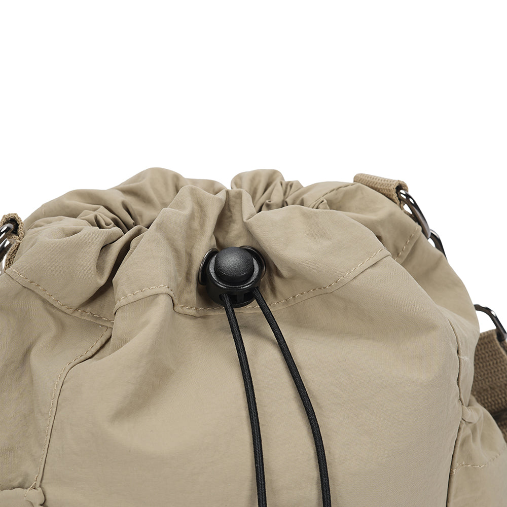 (Durlapue) Nylon material men's and women's fashionable bucket bag, lightweight drawstring crossbody bag