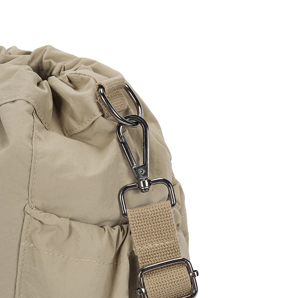 (Durlapue) Nylon material men's and women's fashionable bucket bag, lightweight drawstring crossbody bag