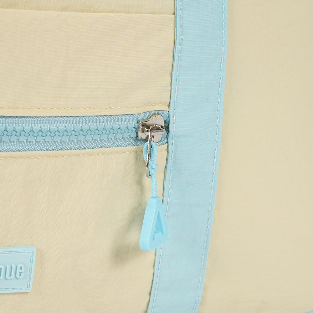 【Durlapue】Fashionable contrast color simple handbag nylon waterproof large capacity portable crossbody bag
