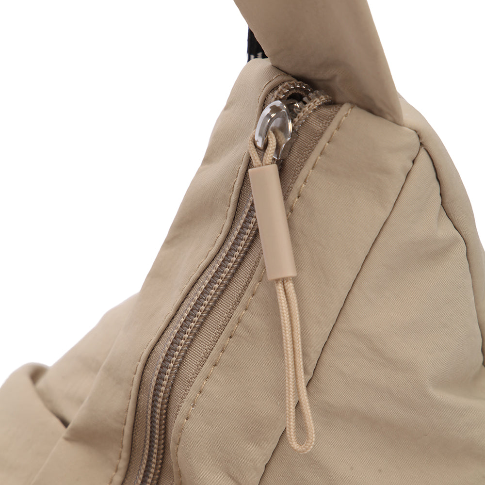 【Durlapue】Nylon waterproof lightweight shoulder bag Fashionable simple solid color yoga messenger bag