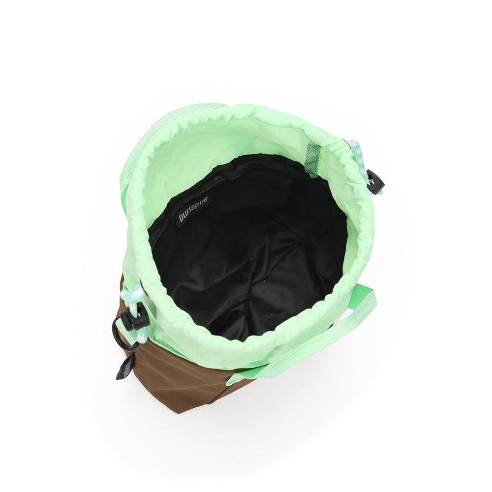 【Durlapue】Lightweight and convenient crossbody bag; stylish and practical shoulder bag for travel.