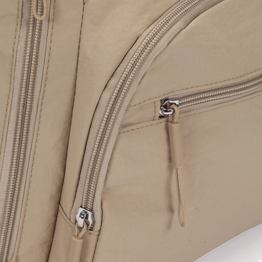 【Durlapue】Nylon waterproof lightweight backpack casual versatile simple commuter bag