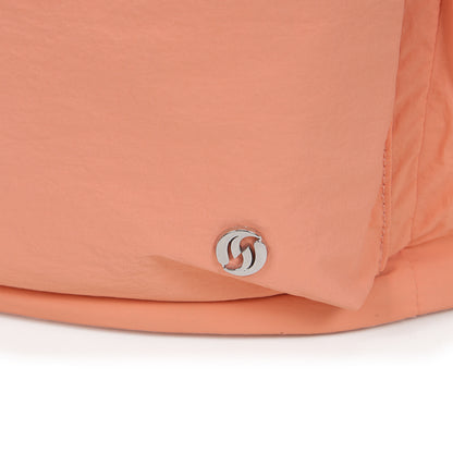 (Durlapue) Stylish and lightweight nylon backpack, solid color drawstring design, can accommodate a 13-inch laptop.