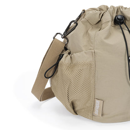 (Durlapue) Nylon material men's and women's fashionable bucket bag, lightweight drawstring crossbody bag