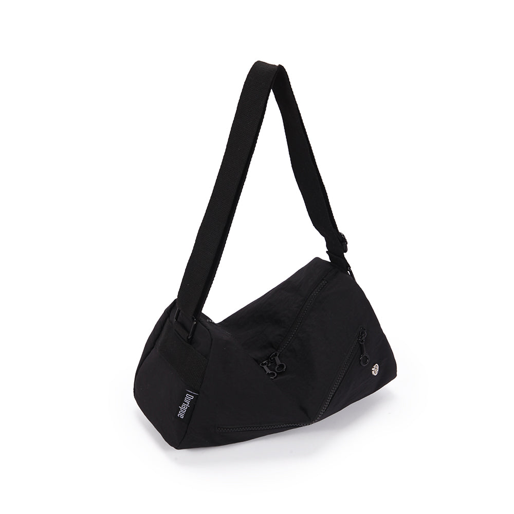 【Durlapue】Solid color nylon casual shoulder bag fashionable and versatile sports messenger bag