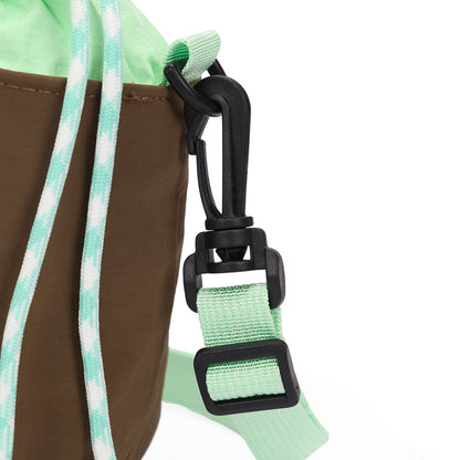 【Durlapue】Lightweight and convenient crossbody bag; stylish and practical shoulder bag for travel.