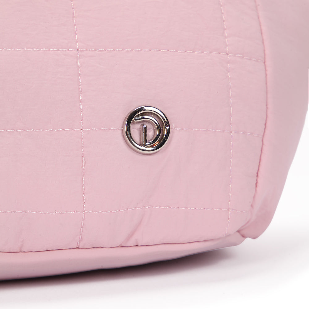 【Durlapue】Classic and stylish small square cosmetic bag, portable and large-capacity storage bag